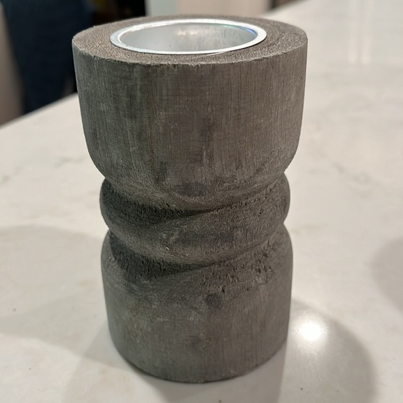 Small Candle Holder - Grey Wood with Silver Plate/NWT - Picture 3 of 7